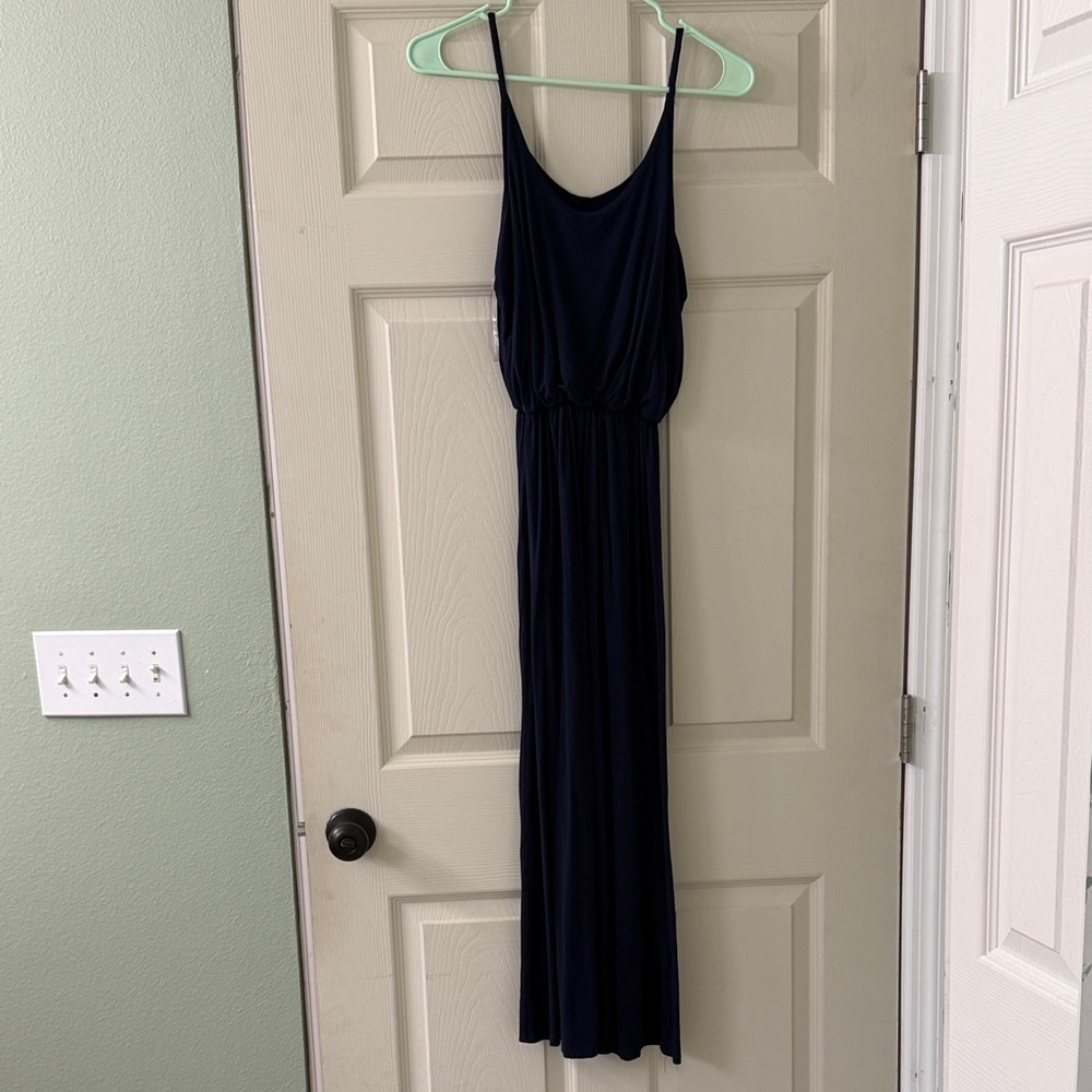 Elegant Navy Blue Midi Dress